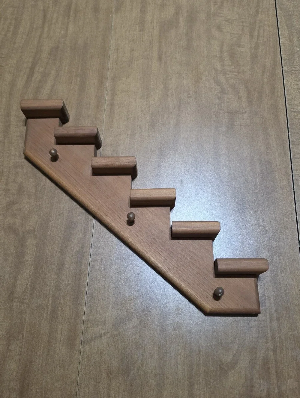 Vtg Wood Stair Step Trinket Wall Shelf Peg Staircase Cottagecore 18